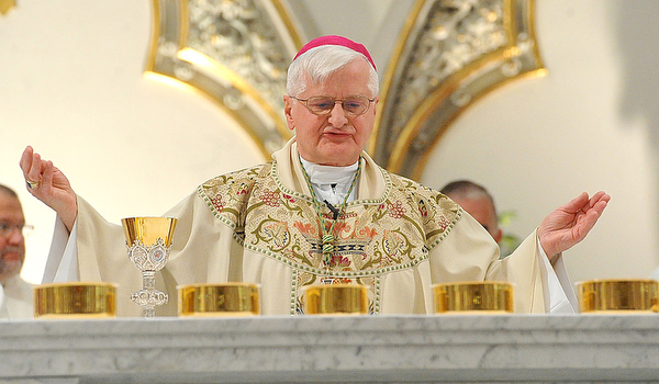 Bishop Edward M. Grosz celebrates a Mass of Thanksgiving for his 25th anniversary of episcopal ordination at St. Joseph Cathedral in Buffalo. (Patrick McPartland/Staff Photographer)