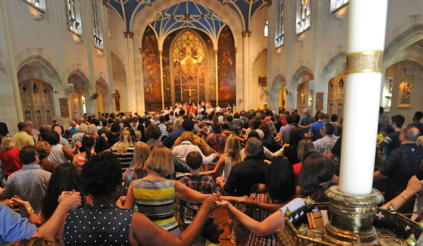 UB Newman Center celebrated the annual Mass of the Holy Spirit at St. Joseph University Church Sunday morning. (Dan Cappellazzo)