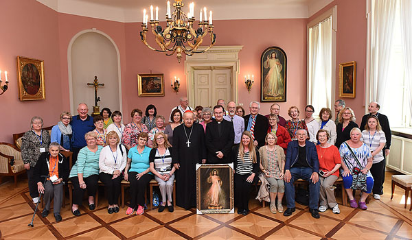 Cardinal Stanislaw Dziwisz welcomed Father Matt Nycz and a group of WNY Catholics to Poland in May. (Courtesy of T. Warczak) 