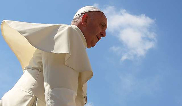 Pope Francis celebrating Mass in St. Peter Square. (Bohumil Petrick/CNA)