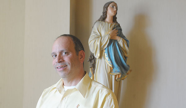 Deacon Miguel Santos is happy the diocese has put an emphasis on evangelization because Hispanics have traditionally been drawn to sharing and promoting the Catholic Church.
(Patrick McPartland/Staff Photographer)