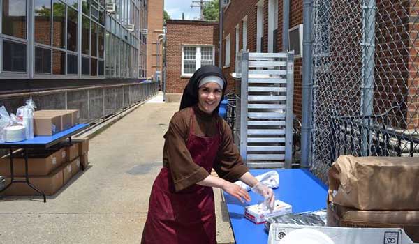 Chicago's Sister Alicia Torres appeared on the Food Network show `Chopped.` (Courtesy of Catholic News Agency)