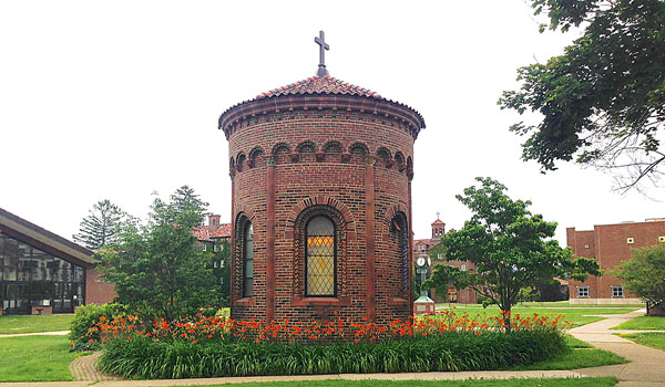 The St. Joseph Oratory at St. Bonaventure University offers students a chance to pray before the Blessed Sacrament. (Courtesy of St. Bonaventure University)