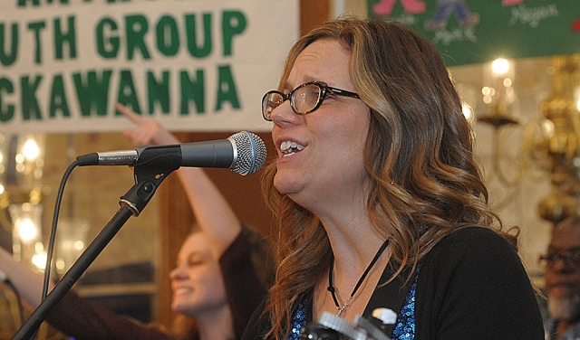 Carrie Ford brings her music ministry to the 64th Annual Diocesan Youth Convention.